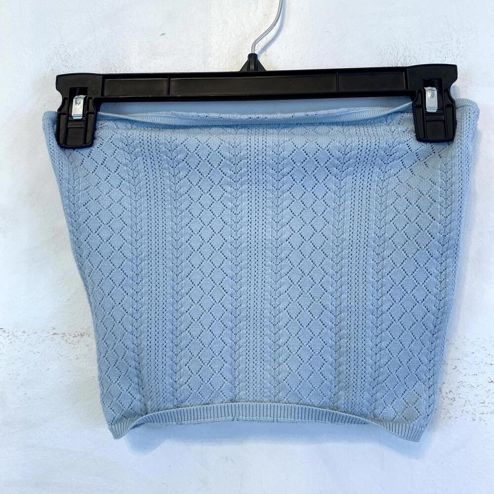 ARITZIA Little Moon light blue lace stretchy strapless crop top sz S